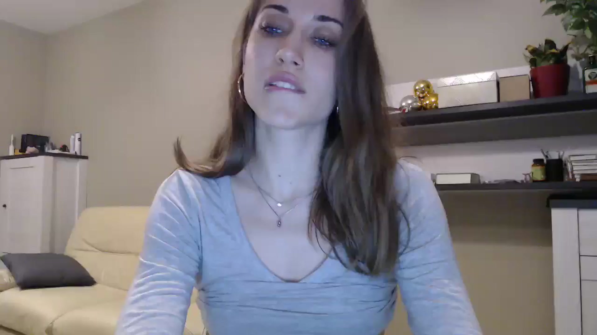 Gallery image thumbnail from GalaxyAnisia's myfreecams stream on, 03/03/2025, 22:11 image 19 of 20