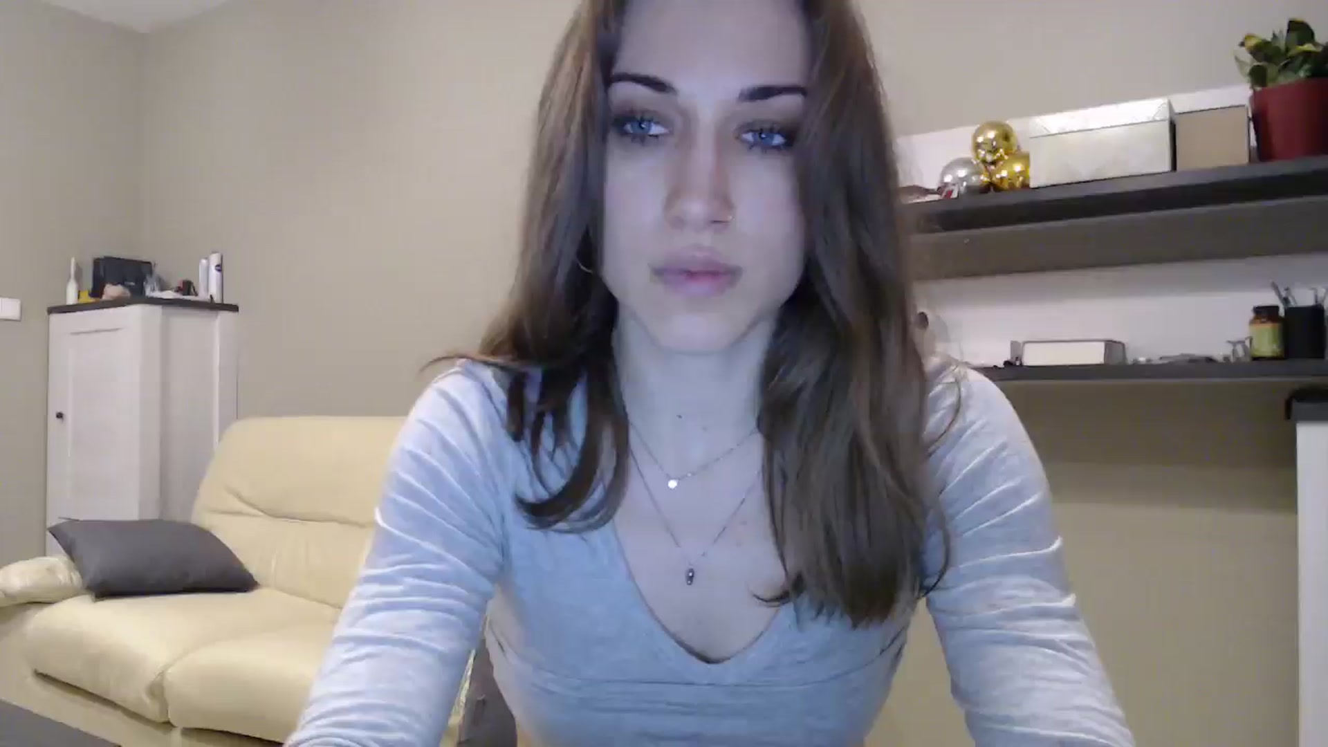Gallery image thumbnail from GalaxyAnisia's myfreecams stream on, 03/03/2025, 23:31 image 1 of 20