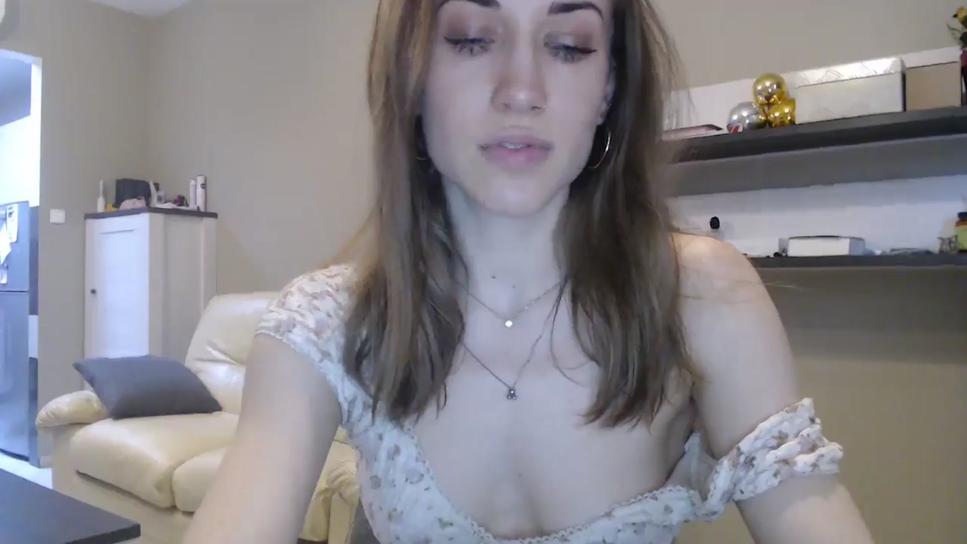 Gallery image thumbnail from GalaxyAnisia's myfreecams stream on, 03/05/2025, 15:08 image 10 of 20