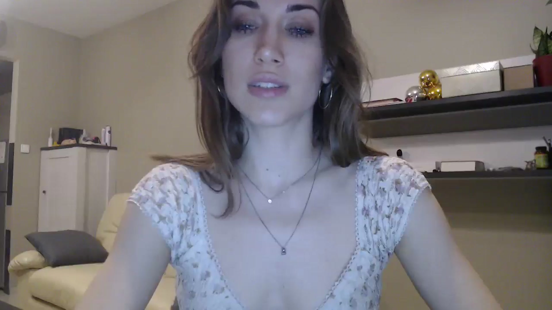 Gallery image thumbnail from GalaxyAnisia's myfreecams stream on, 03/05/2025, 23:43 image 3 of 20