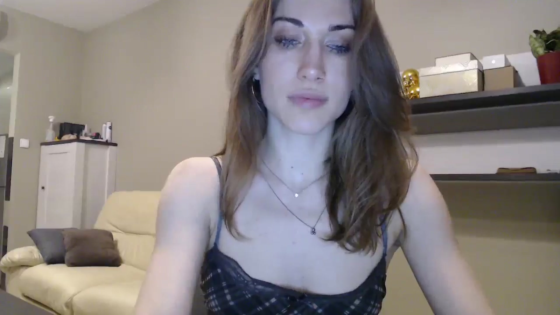 Gallery image thumbnail from GalaxyAnisia's myfreecams stream on, 03/08/2025, 24:02 image 13 of 20