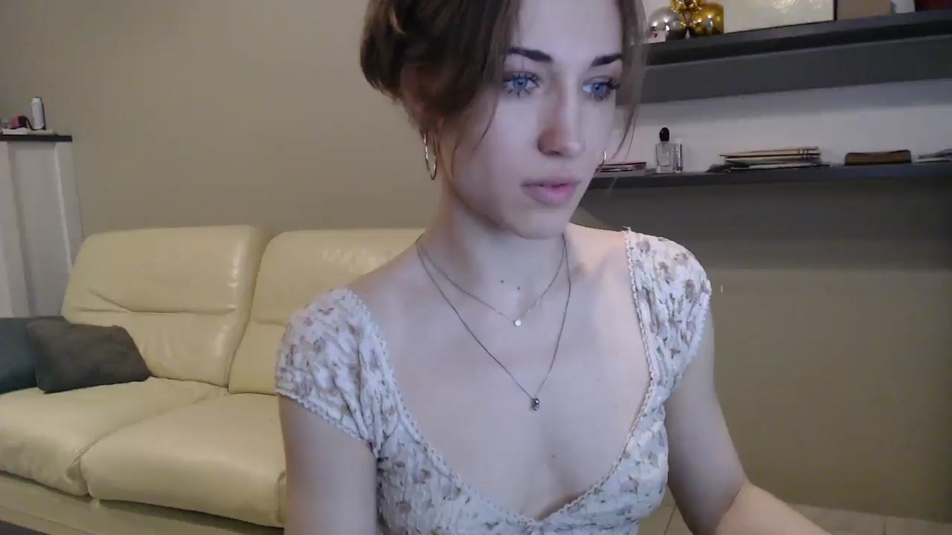 Gallery image thumbnail from GalaxyAnisia's myfreecams stream on, 03/15/2025, 01:42 image 3 of 20
