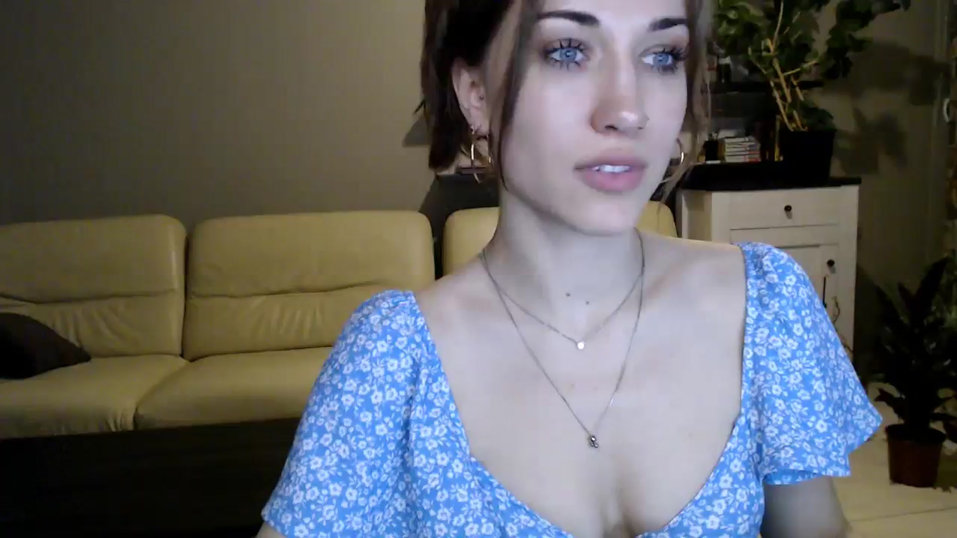 Gallery image thumbnail from GalaxyAnisia's myfreecams stream on, 03/15/2025, 23:33 image 19 of 20