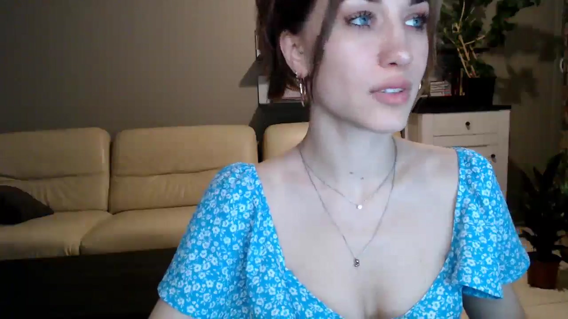 Gallery image thumbnail from GalaxyAnisia's myfreecams stream on, 03/15/2025, 23:33 image 3 of 20