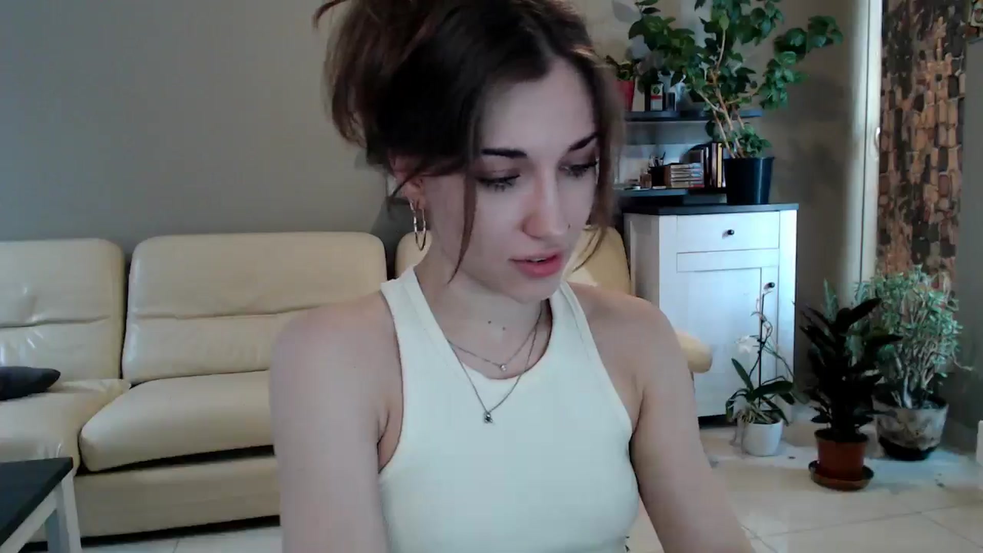 Gallery image thumbnail from GalaxyAnisia's myfreecams stream on, 03/17/2025, 14:01 image 2 of 20