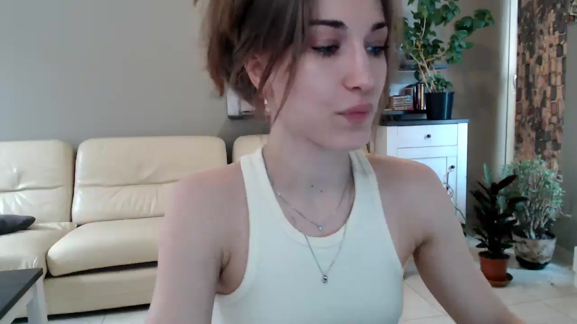Gallery image thumbnail from GalaxyAnisia's myfreecams stream on, 03/17/2025, 14:01 image 19 of 20