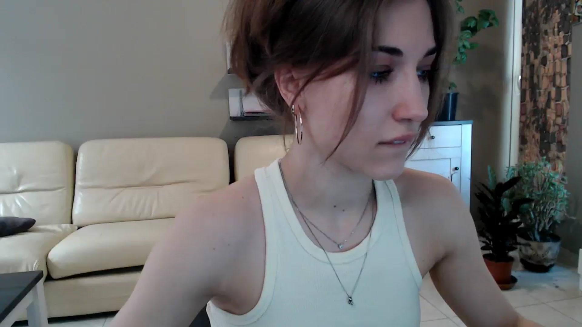 Gallery image thumbnail from GalaxyAnisia's myfreecams stream on, 03/17/2025, 14:01 image 12 of 20