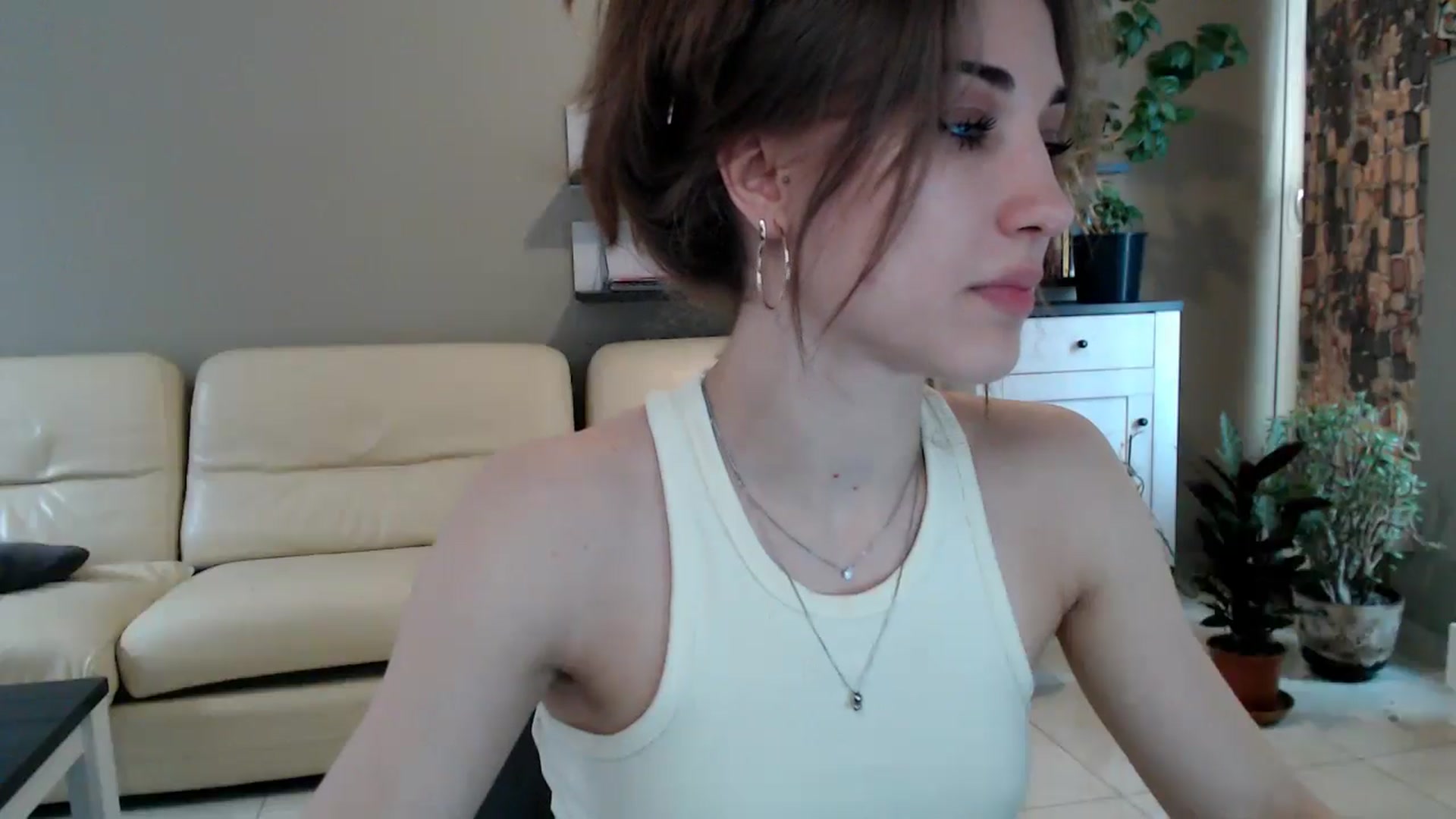 Gallery image thumbnail from GalaxyAnisia's myfreecams stream on, 03/17/2025, 14:01 image 20 of 20