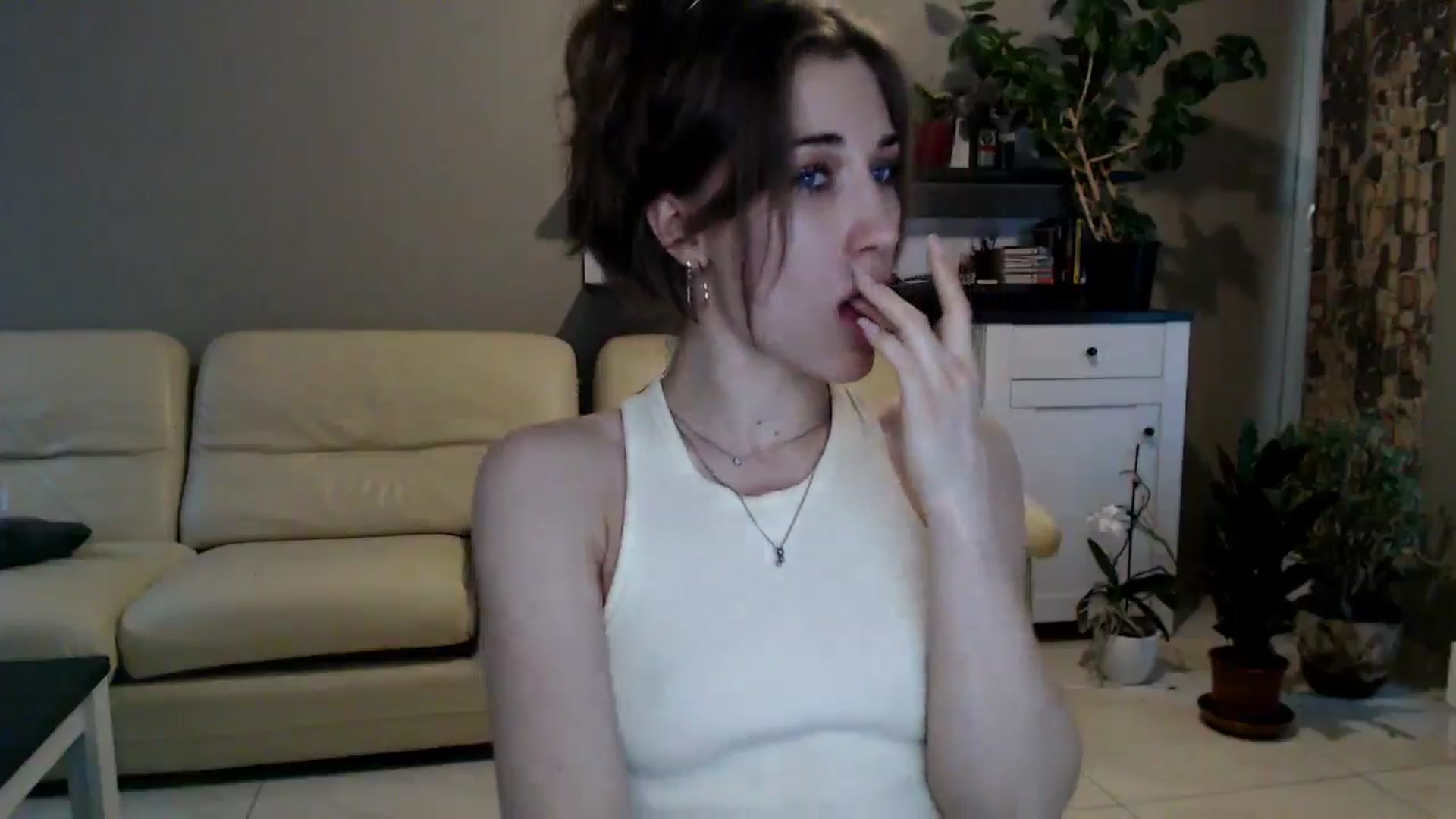 Gallery image thumbnail from GalaxyAnisia's myfreecams stream on, 03/17/2025, 16:19 image 19 of 20