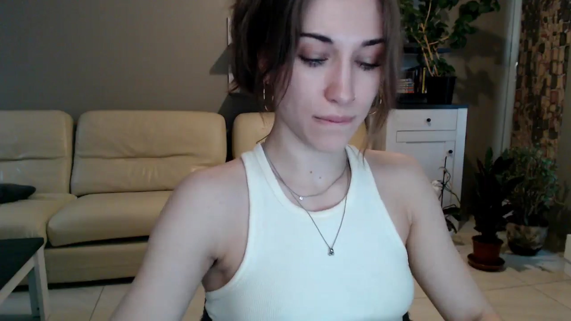 Gallery image thumbnail from GalaxyAnisia's myfreecams stream on, 03/17/2025, 16:19 image 2 of 20