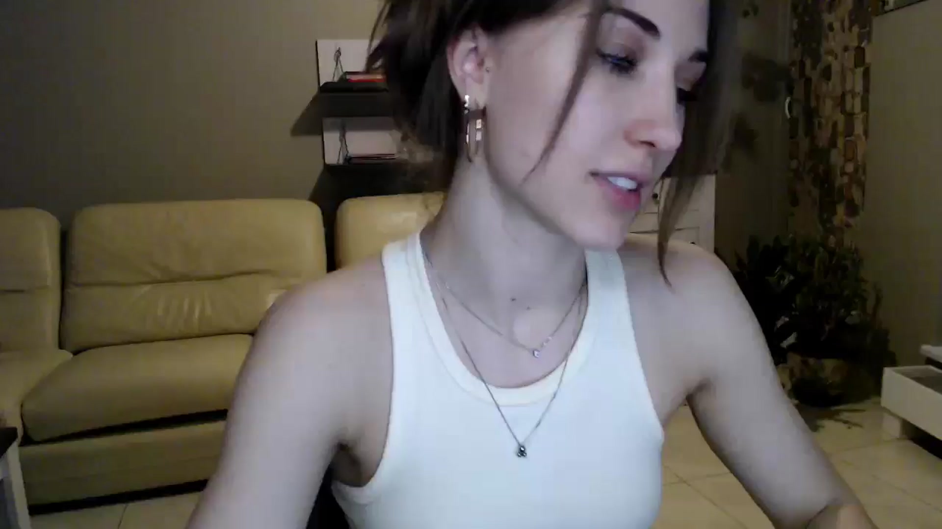 Gallery image thumbnail from GalaxyAnisia's myfreecams stream on, 03/17/2025, 17:16 image 19 of 20