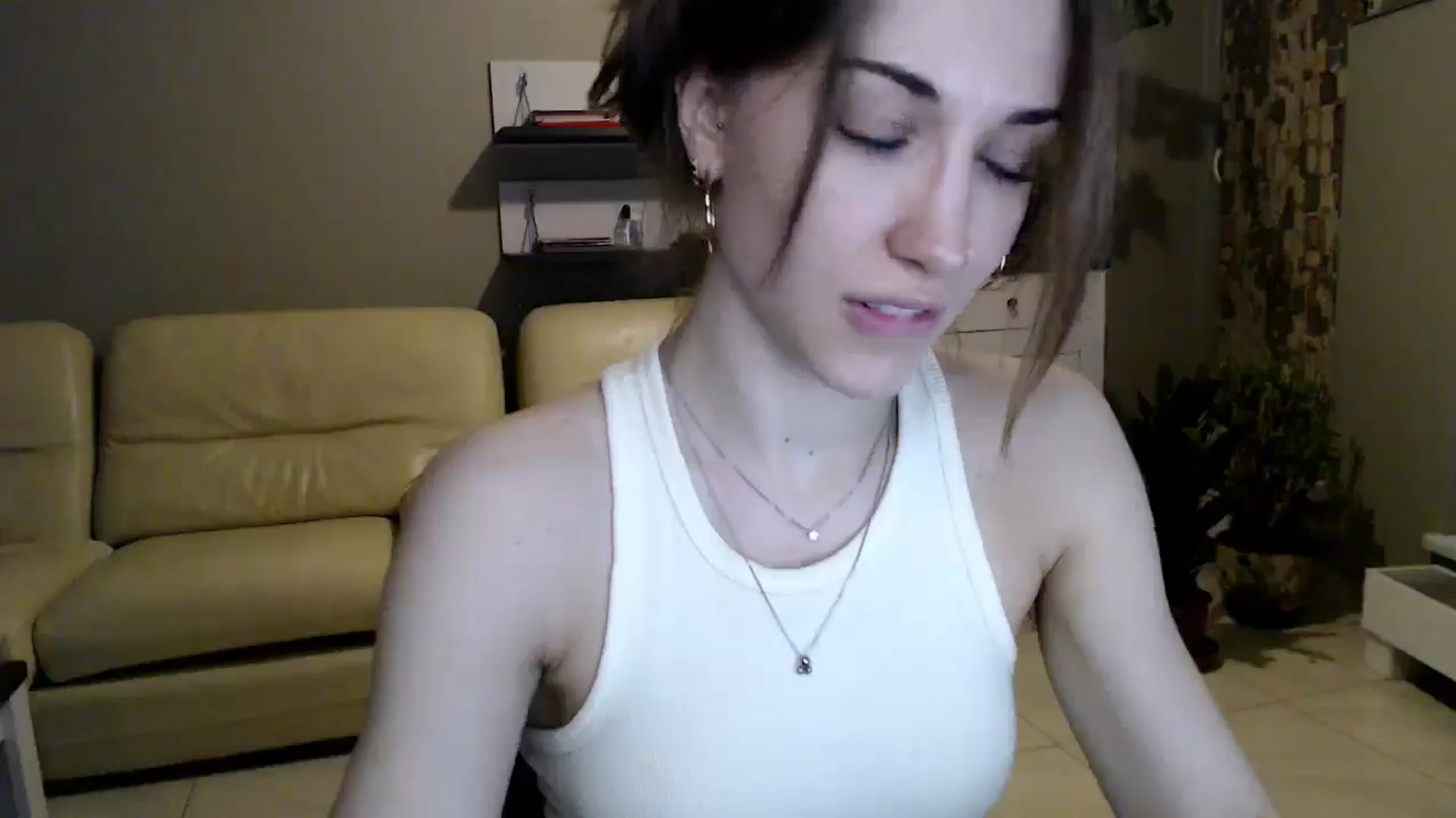 Gallery image thumbnail from GalaxyAnisia's myfreecams stream on, 03/17/2025, 17:16 image 15 of 20