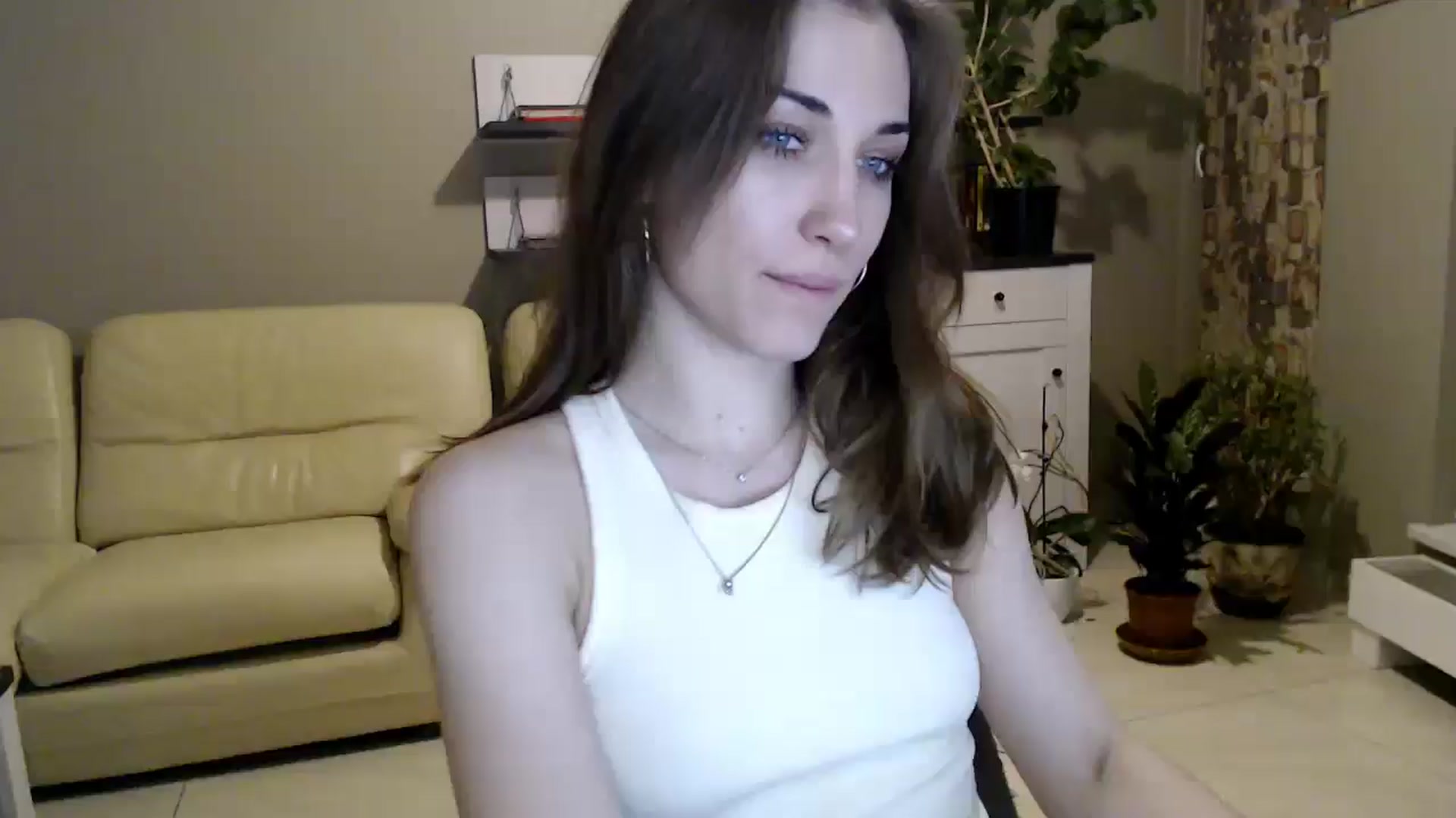 Gallery image thumbnail from GalaxyAnisia's myfreecams stream on, 03/17/2025, 22:33 image 7 of 20