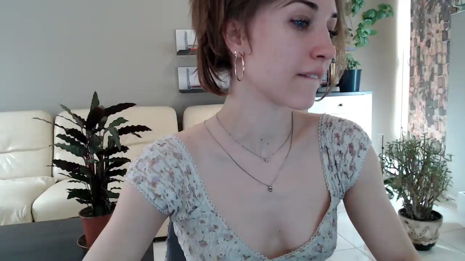 Gallery image thumbnail from GalaxyAnisia's myfreecams stream on, 03/21/2025, 11:56 image 5 of 20