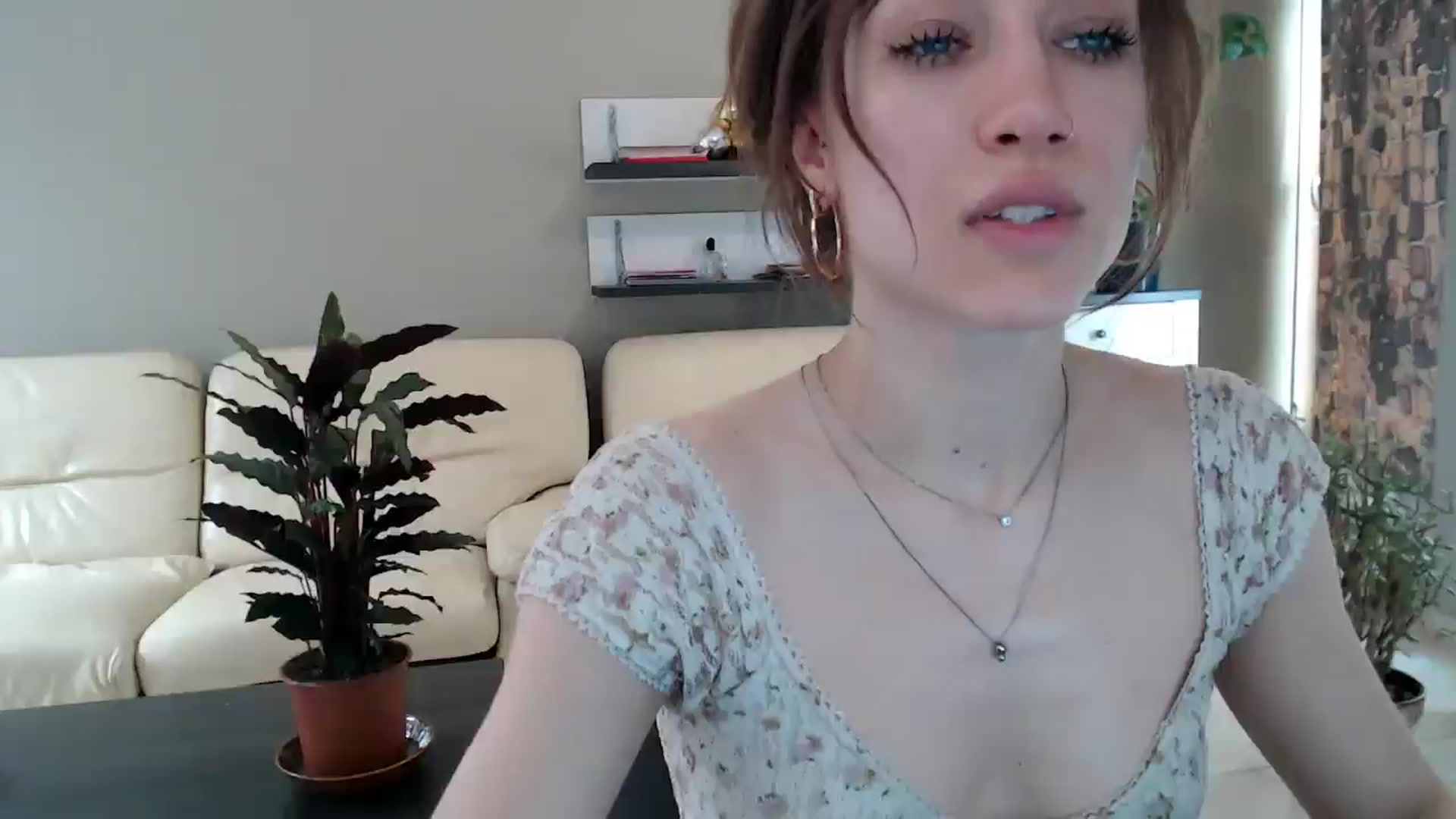 Gallery image thumbnail from GalaxyAnisia's myfreecams stream on, 03/21/2025, 12:28 image 15 of 20