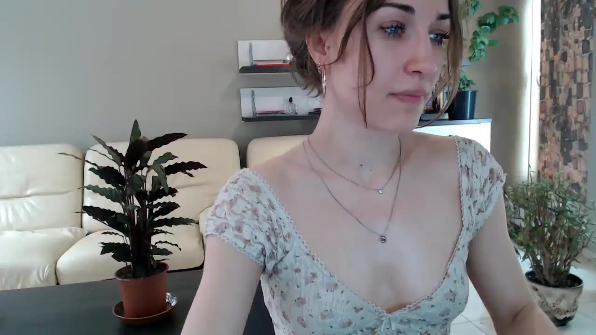 Gallery image thumbnail from GalaxyAnisia's myfreecams stream on, 03/21/2025, 12:28 image 9 of 20