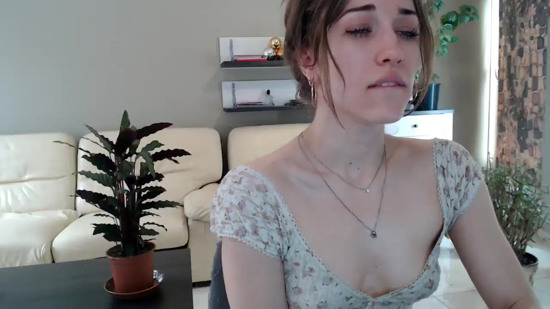 Gallery image thumbnail from GalaxyAnisia's myfreecams stream on, 03/21/2025, 12:28 image 6 of 20