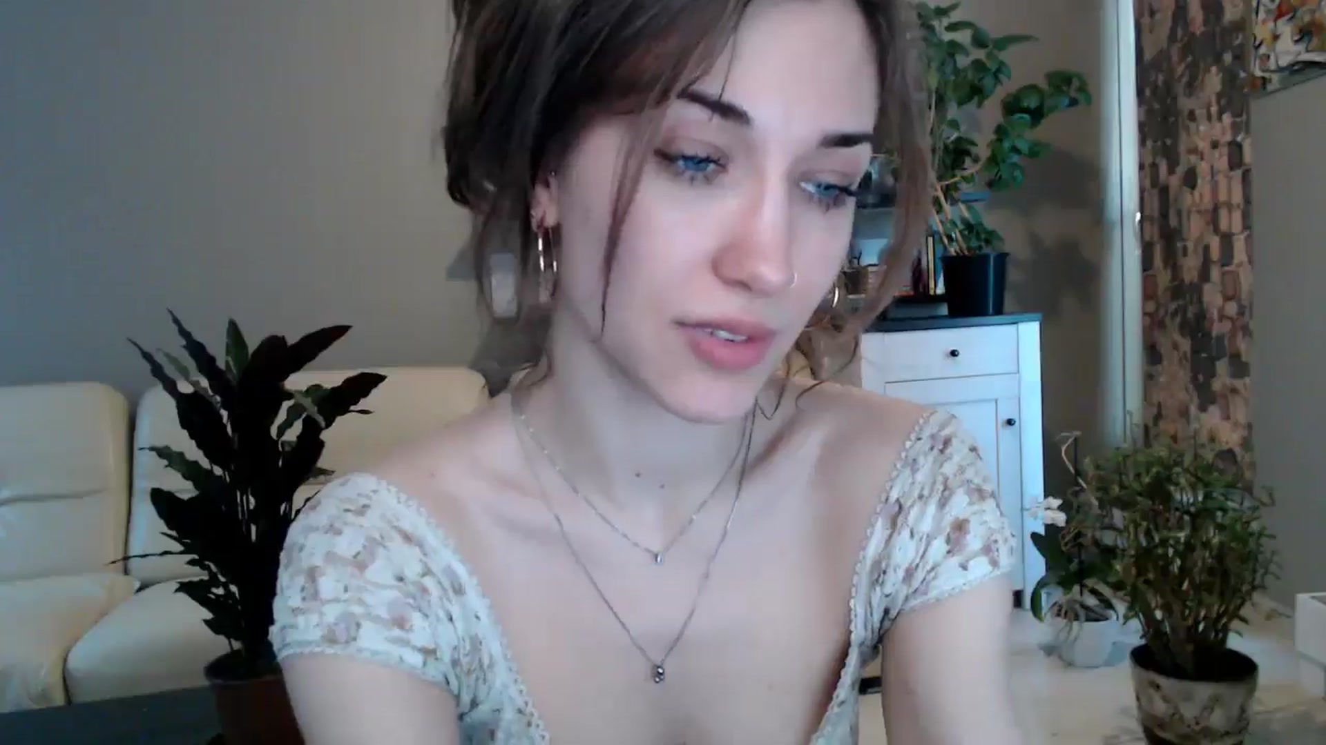 Gallery image thumbnail from GalaxyAnisia's myfreecams stream on, 03/21/2025, 15:32 image 4 of 20