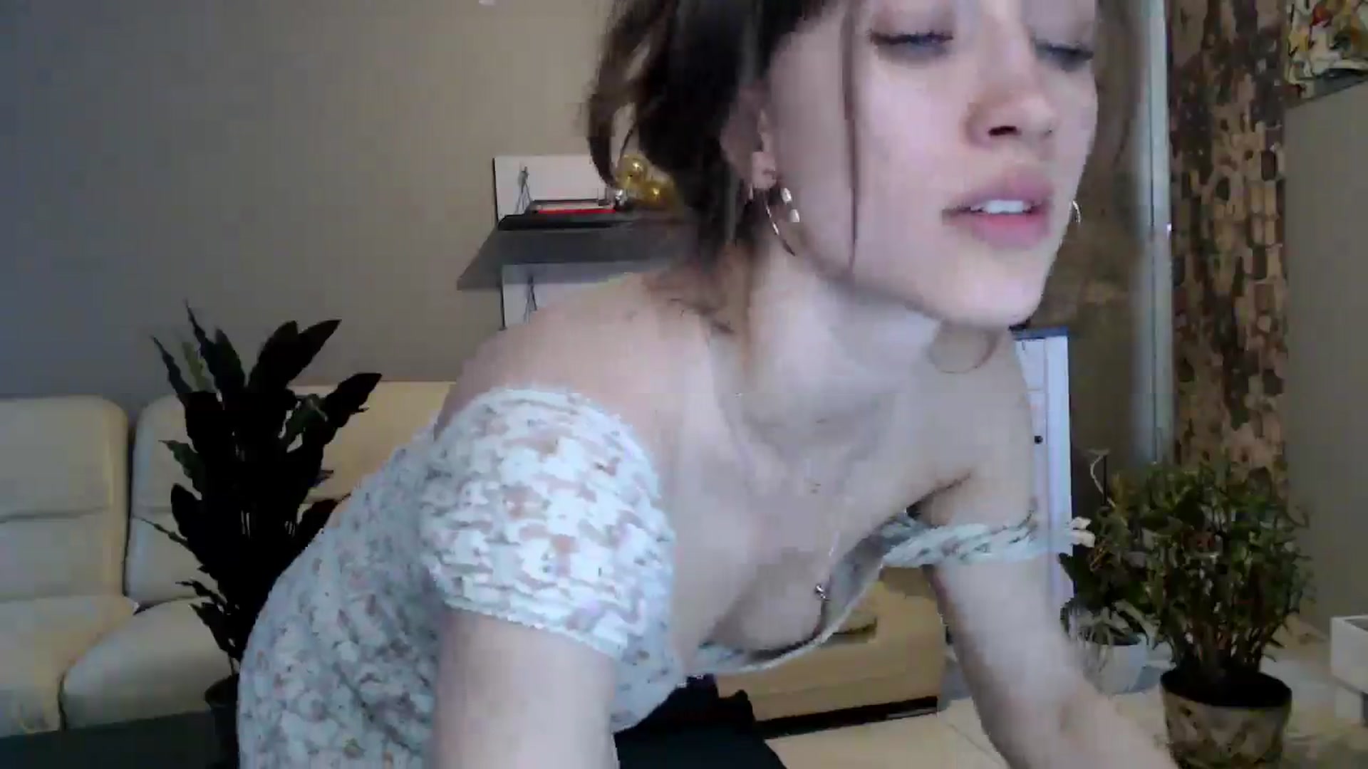 Gallery image thumbnail from GalaxyAnisia's myfreecams stream on, 03/21/2025, 16:17 image 16 of 20