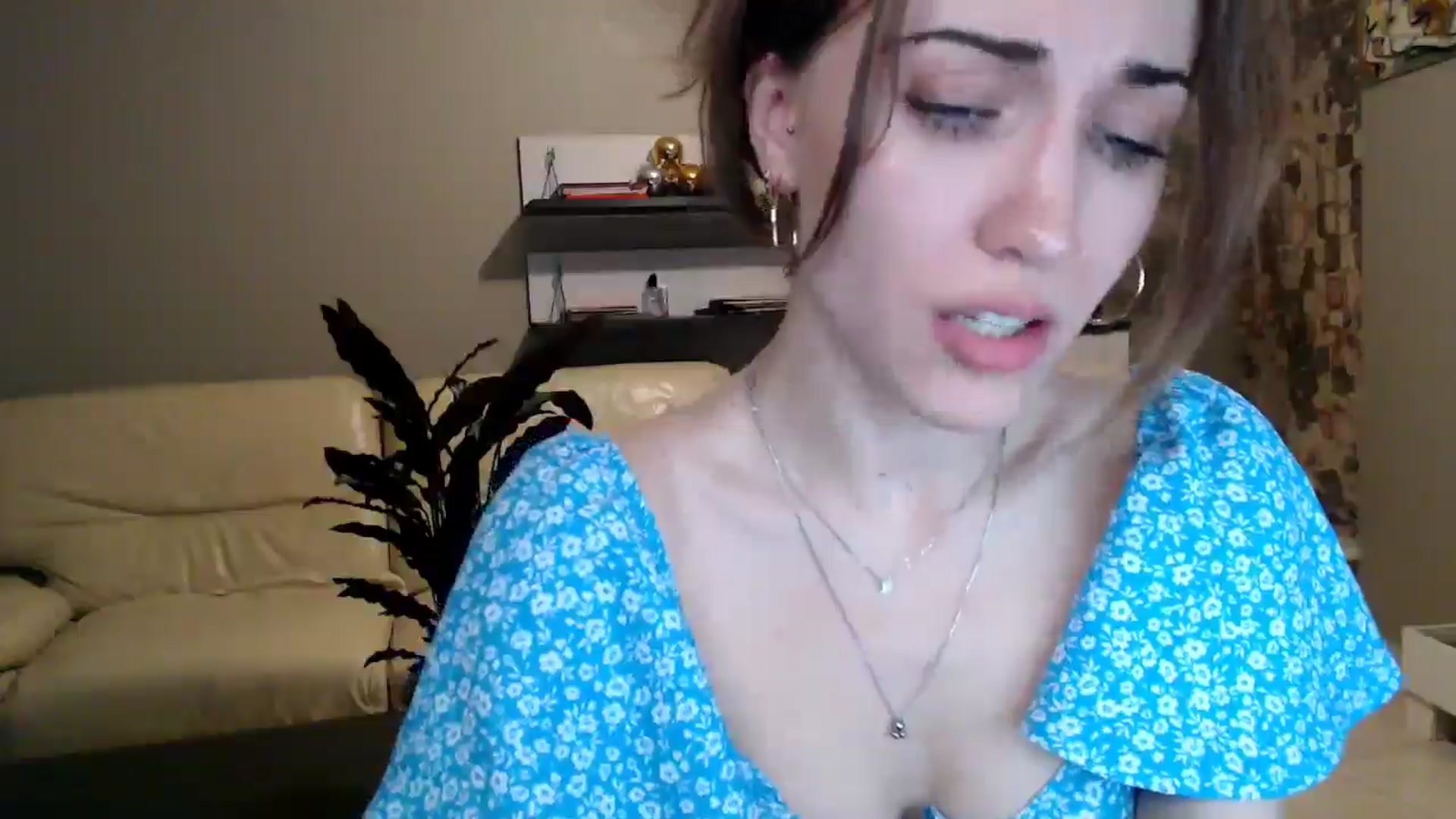 Gallery image thumbnail from GalaxyAnisia's myfreecams stream on, 03/23/2025, 22:10 image 4 of 20