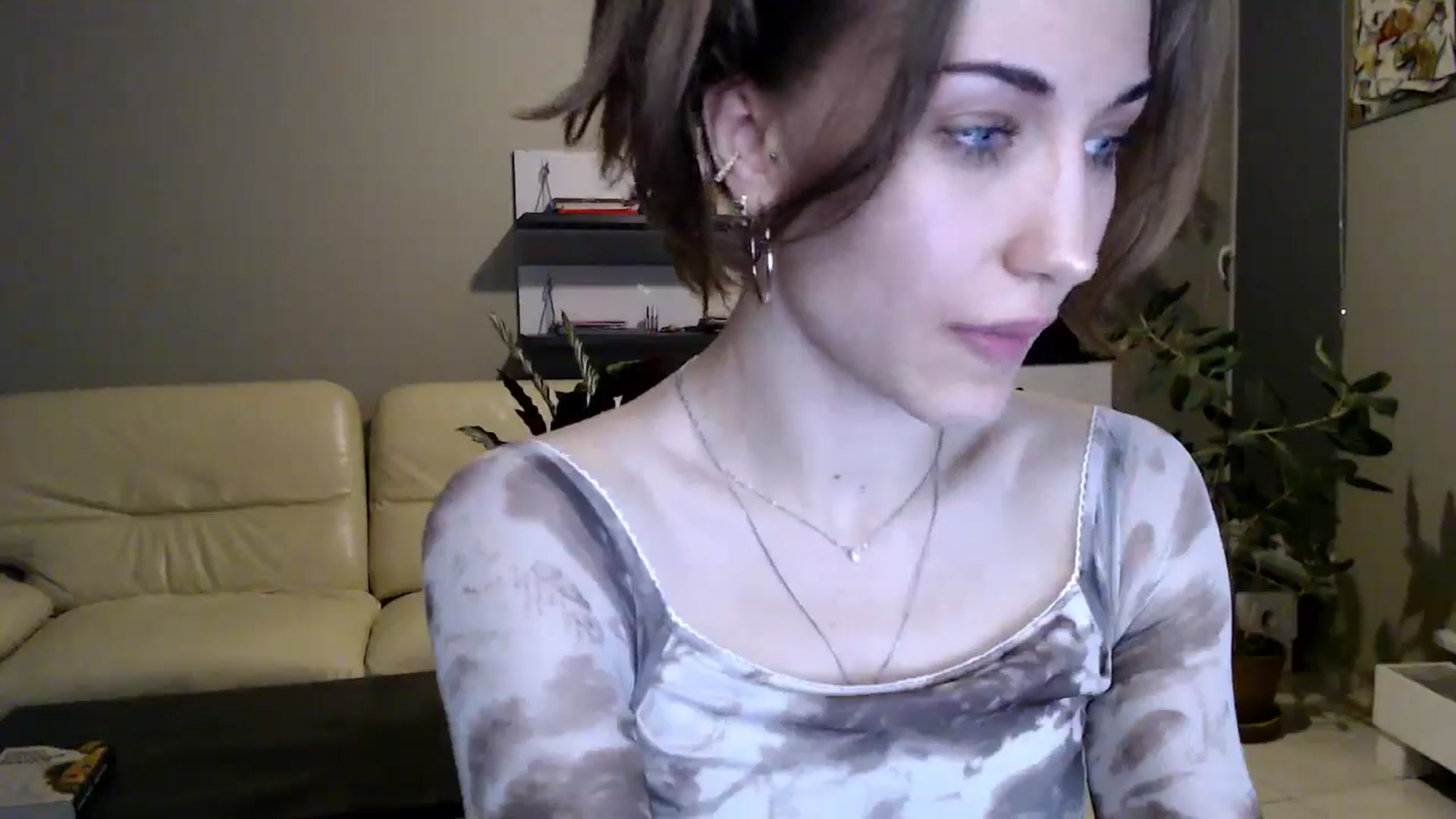 Gallery image thumbnail from GalaxyAnisia's myfreecams stream on, 03/31/2025, 23:11 image 16 of 20