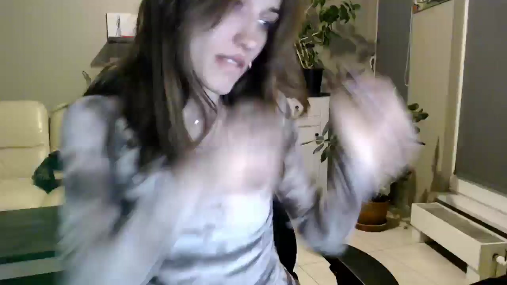 Gallery image thumbnail from GalaxyAnisia's myfreecams stream on, 04/13/2025, 24:16 image 5 of 20