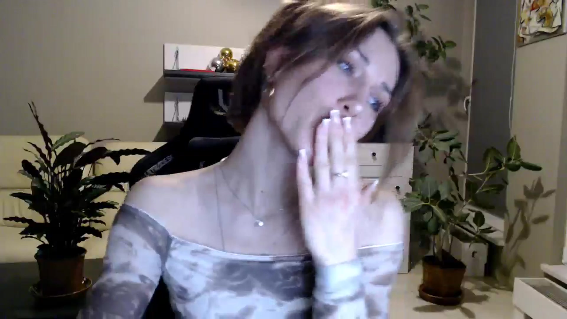 Gallery image thumbnail from GalaxyAnisia's myfreecams stream on, 04/26/2025, 22:30 image 13 of 20
