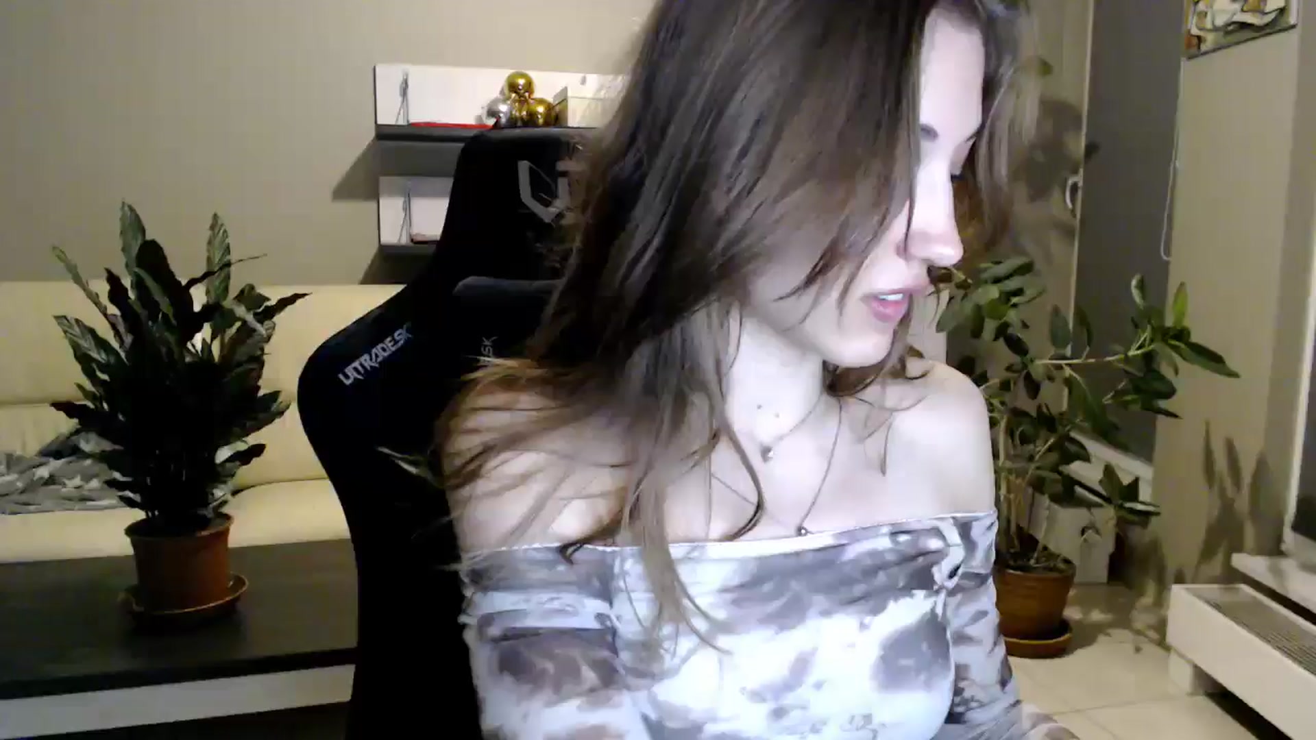 Gallery image thumbnail from GalaxyAnisia's myfreecams stream on, 05/12/2025, 21:47 image 9 of 20