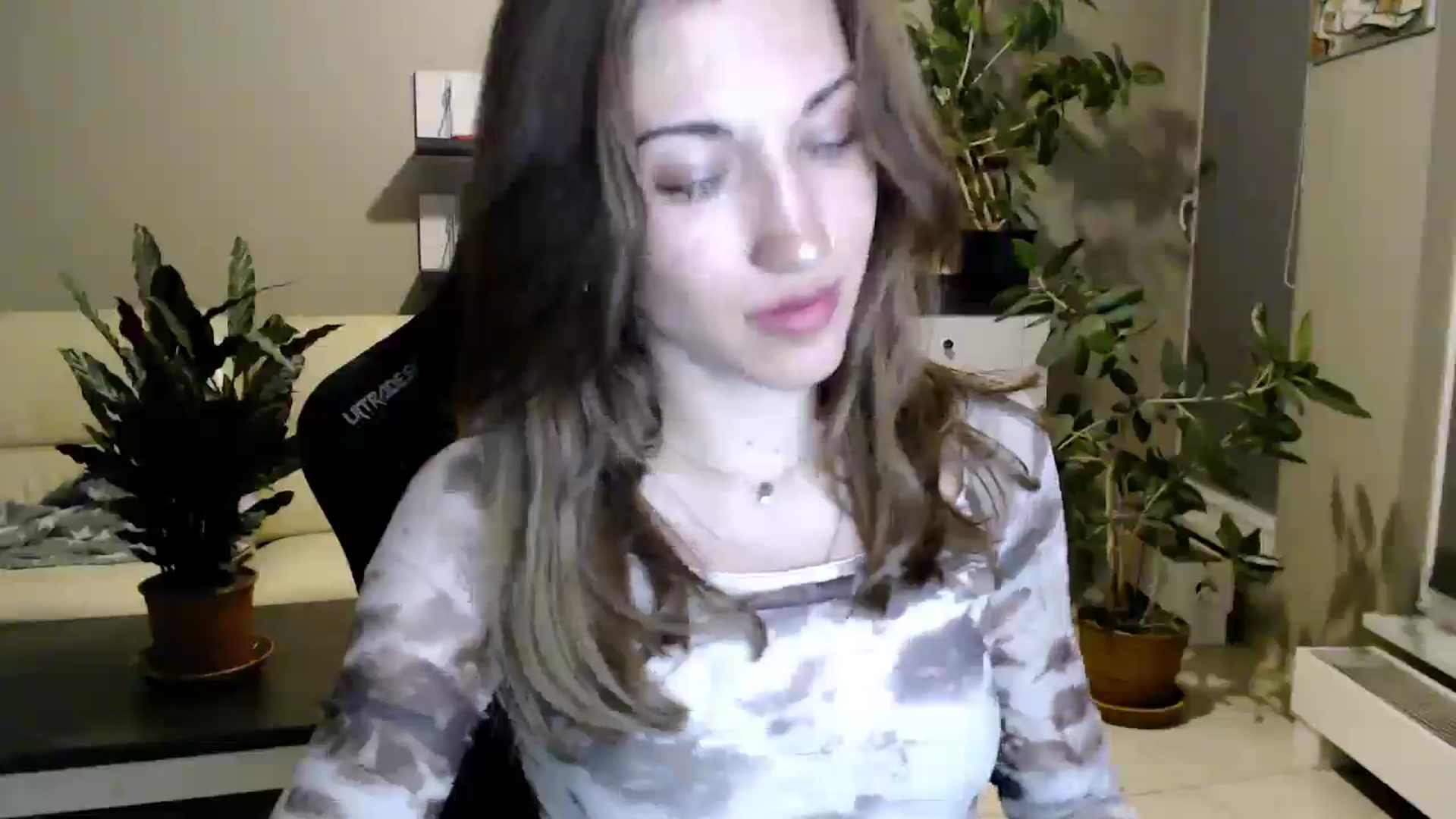 Gallery image thumbnail from GalaxyAnisia's myfreecams stream on, 05/12/2025, 21:47 image 6 of 20