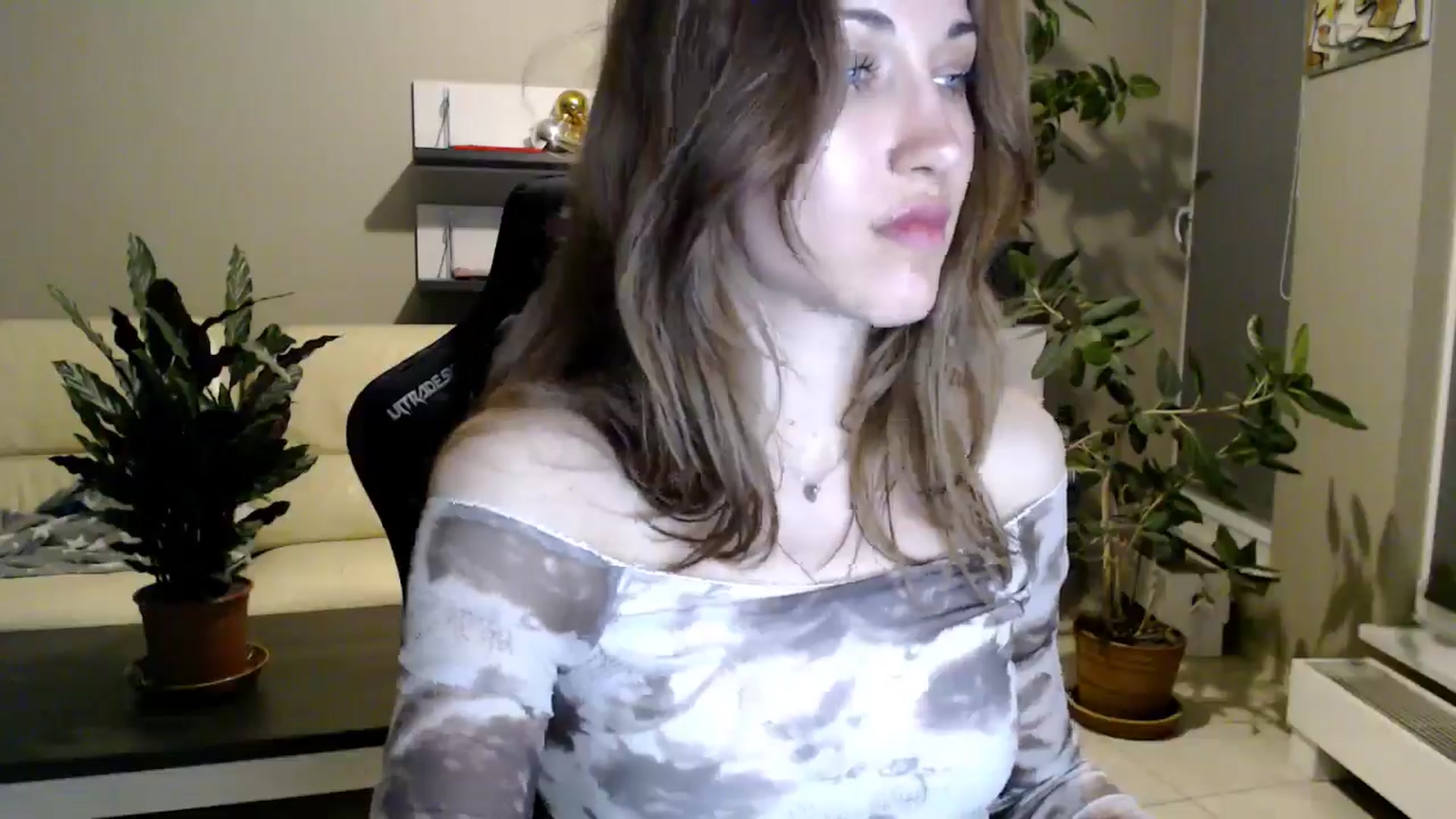 Gallery image thumbnail from GalaxyAnisia's myfreecams stream on, 05/12/2025, 22:54 image 12 of 20