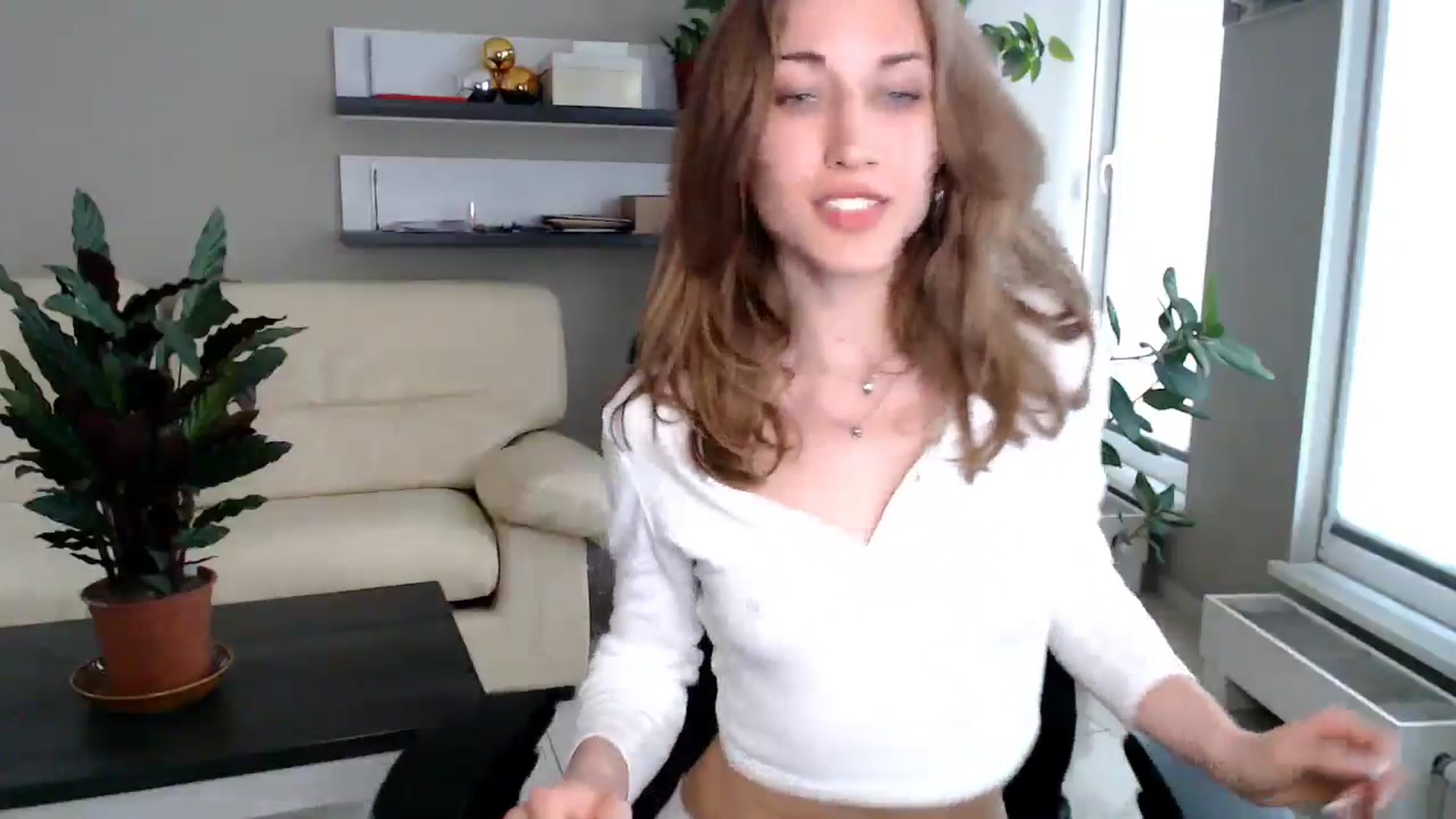 Gallery image thumbnail from GalaxyAnisia's myfreecams stream on, 05/18/2025, 15:54 image 16 of 20