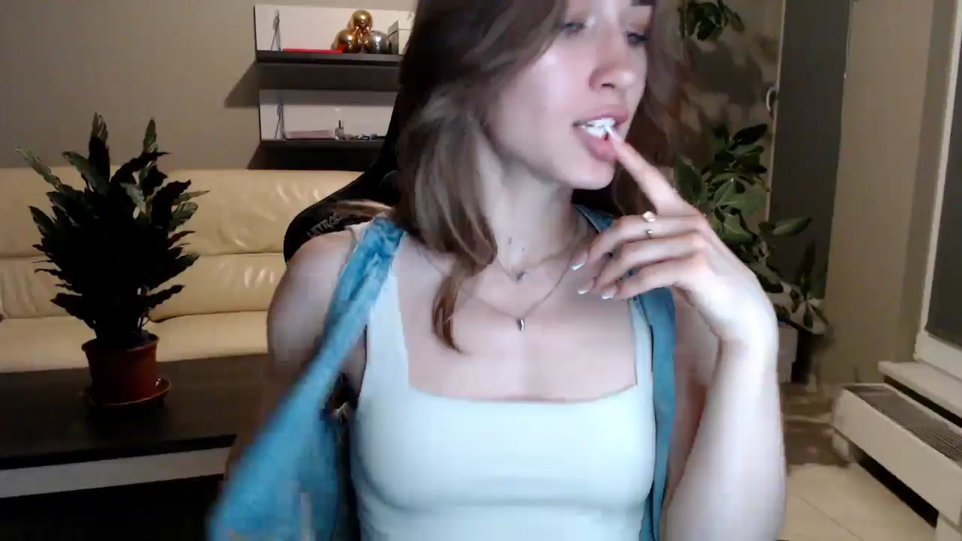 Gallery image thumbnail from GalaxyAnisia's myfreecams stream on, 06/02/2025, 21:25 image 7 of 20