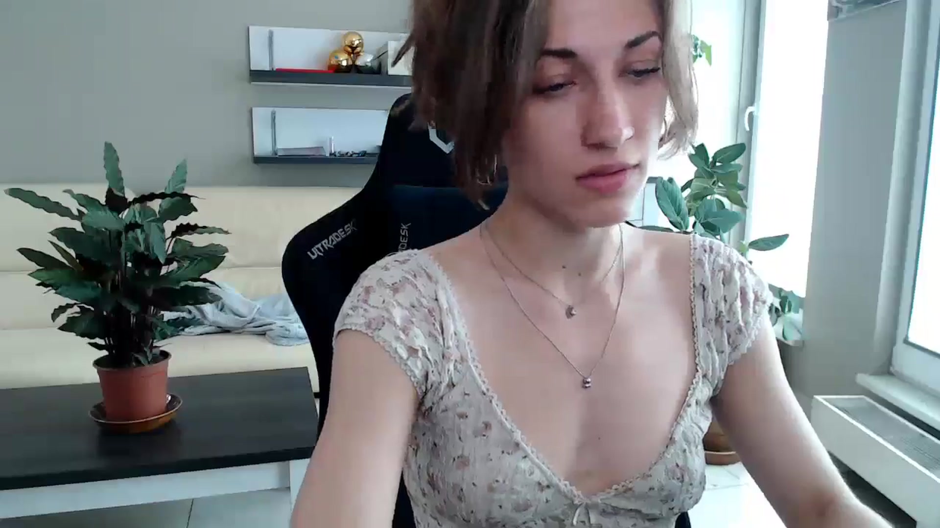 Gallery image thumbnail from GalaxyAnisia's myfreecams stream on, 06/04/2025, 09:52 image 5 of 20