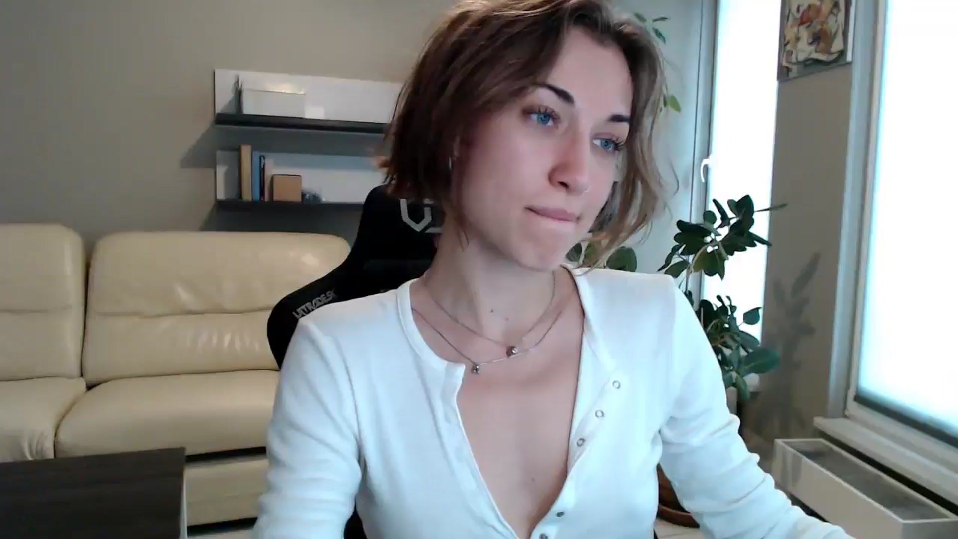 Gallery image thumbnail from GalaxyAnisia's myfreecams stream on, 06/07/2025, 15:45 image 20 of 20