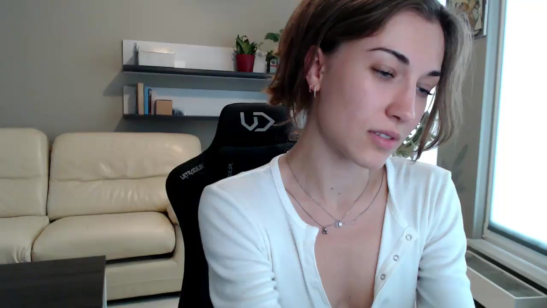 Gallery image thumbnail from GalaxyAnisia's myfreecams stream on, 06/07/2025, 15:45 image 2 of 20