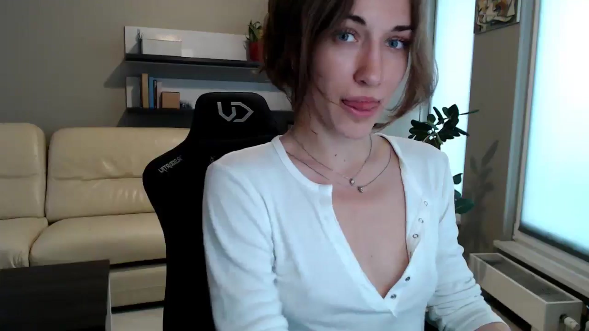 Gallery image thumbnail from GalaxyAnisia's myfreecams stream on, 06/07/2025, 16:13 image 20 of 20