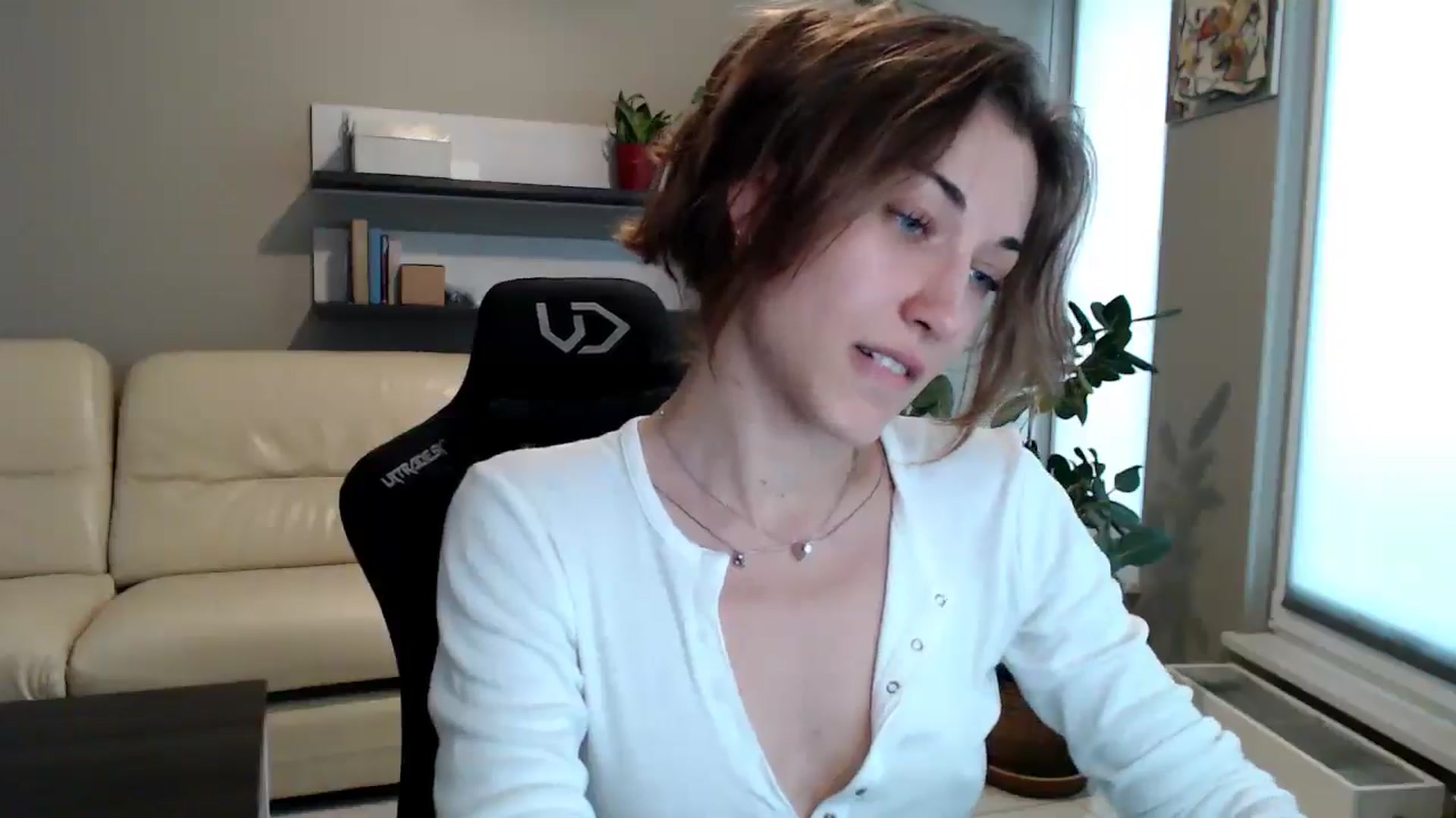 Gallery image thumbnail from GalaxyAnisia's myfreecams stream on, 06/07/2025, 16:13 image 8 of 20