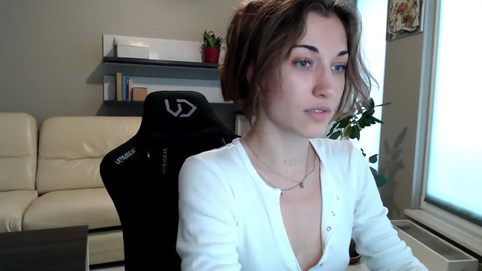 Gallery image thumbnail from GalaxyAnisia's myfreecams stream on, 06/07/2025, 16:13 image 6 of 20
