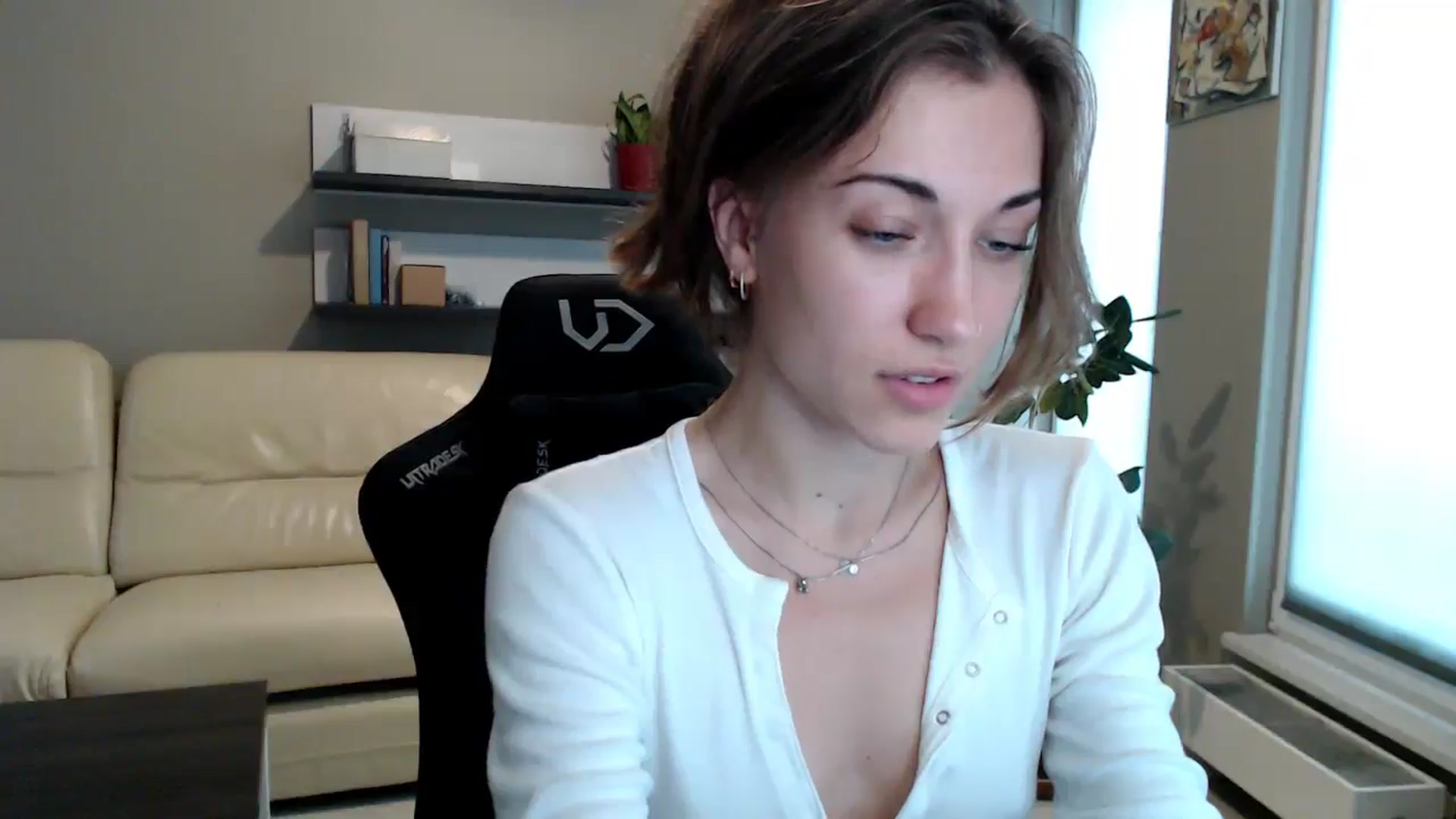 Gallery image thumbnail from GalaxyAnisia's myfreecams stream on, 06/07/2025, 16:13 image 2 of 20