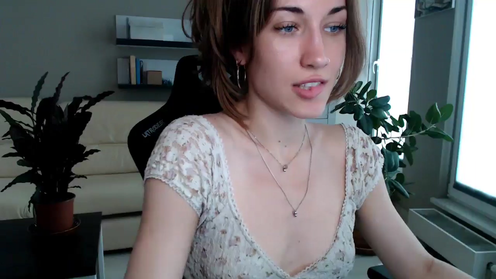 Gallery image thumbnail from GalaxyAnisia's myfreecams stream on, 06/10/2025, 16:08 image 7 of 20