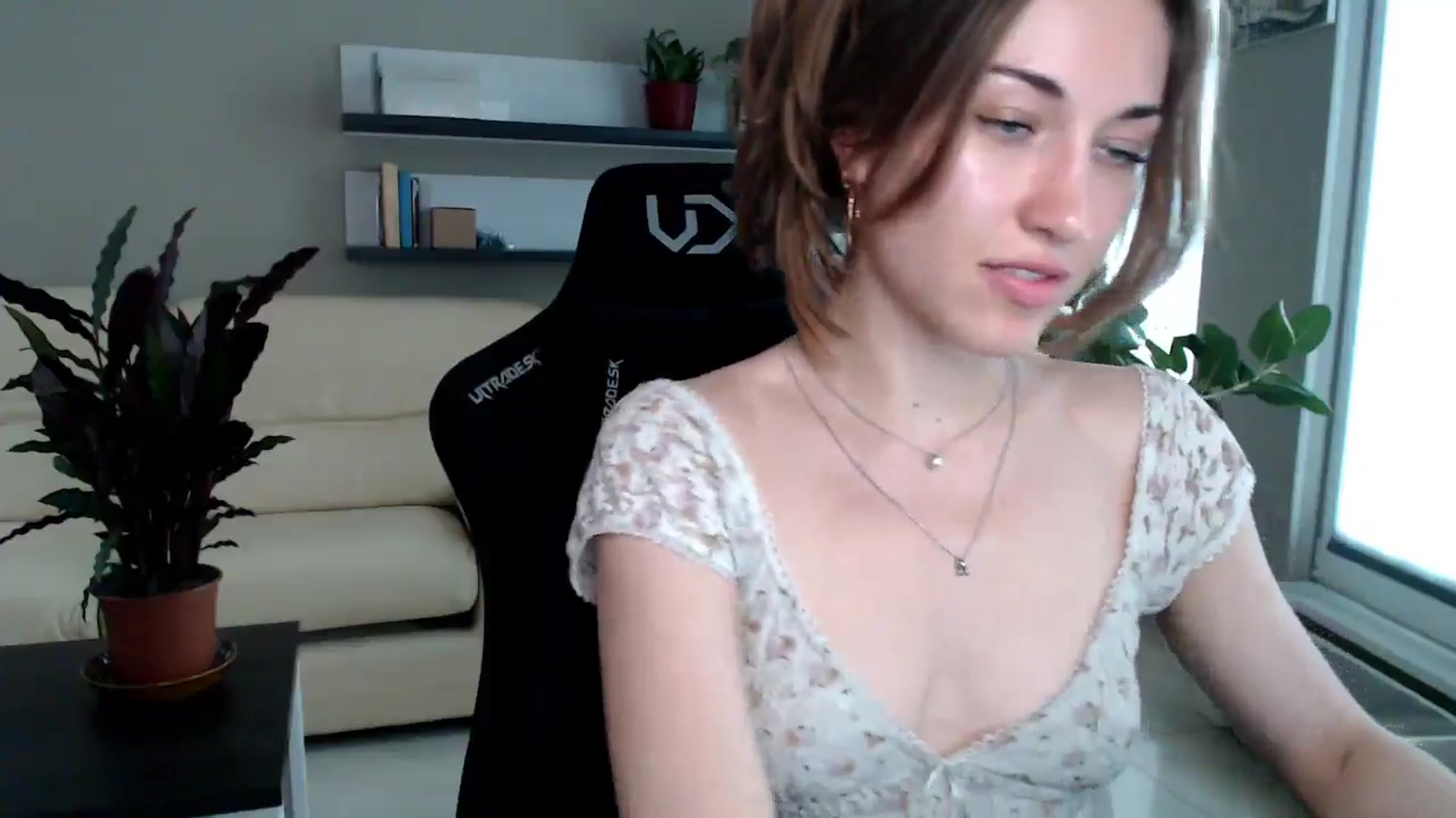 Gallery image thumbnail from GalaxyAnisia's myfreecams stream on, 06/10/2025, 16:08 image 15 of 20