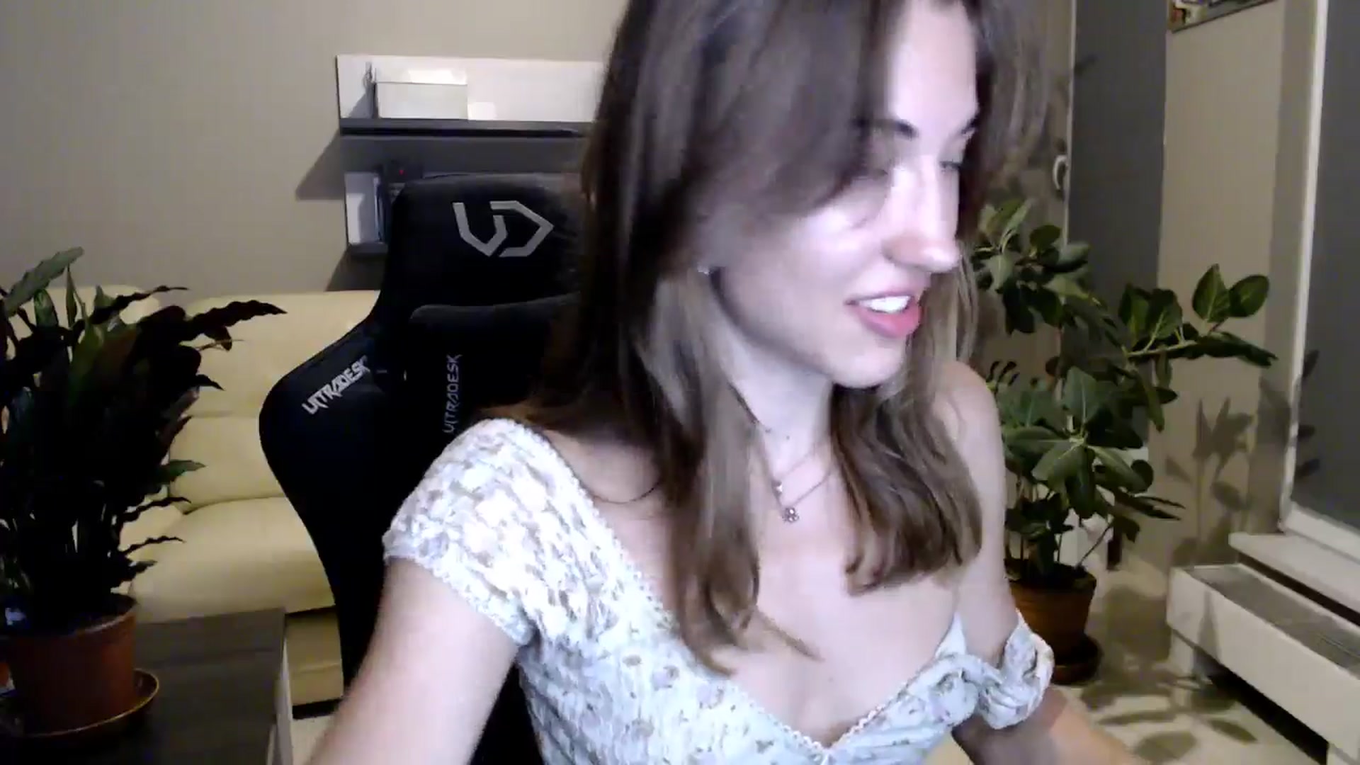 Gallery image thumbnail from GalaxyAnisia's myfreecams stream on, 06/25/2025, 23:56 image 20 of 20