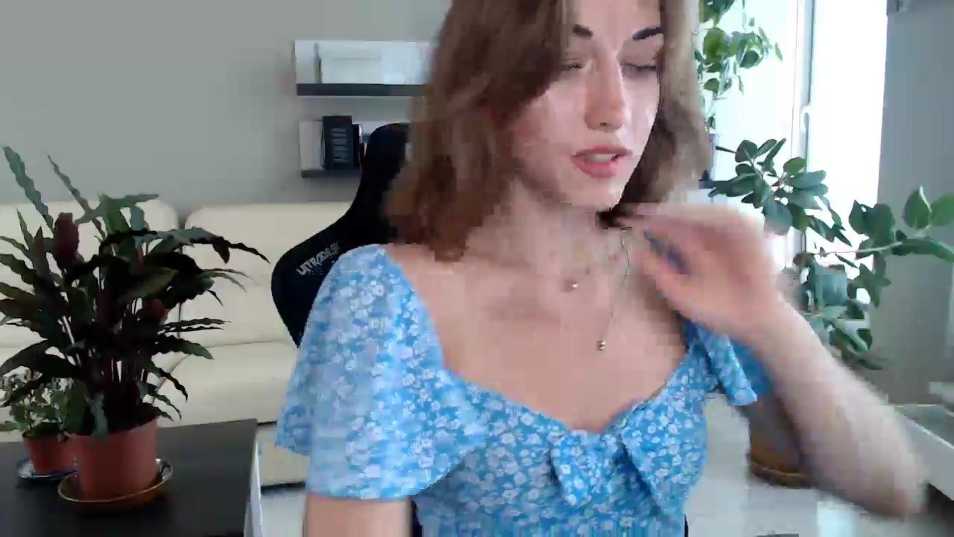 Gallery image thumbnail from GalaxyAnisia's myfreecams stream on, 06/26/2025, 14:15 image 6 of 20