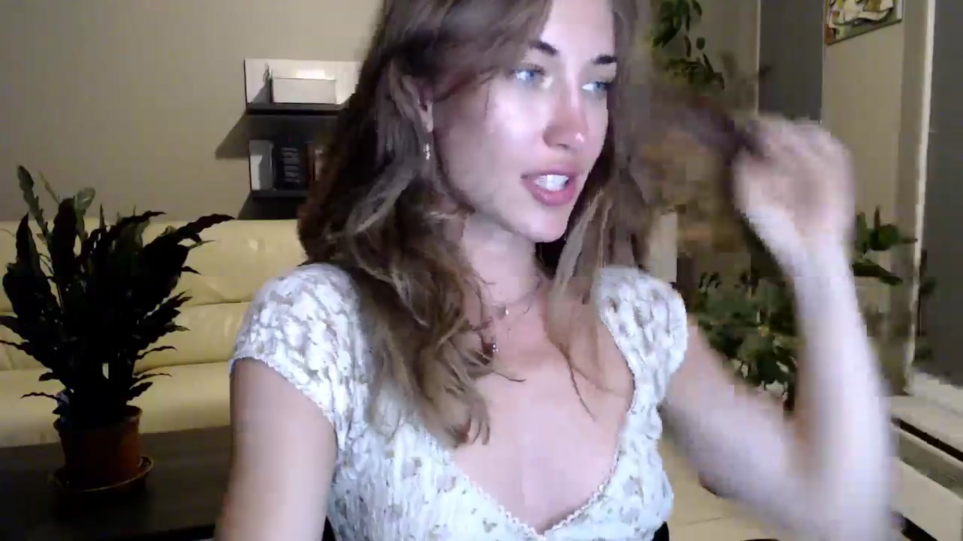 Gallery image thumbnail from GalaxyAnisia's myfreecams stream on, 07/02/2025, 21:55 image 17 of 20