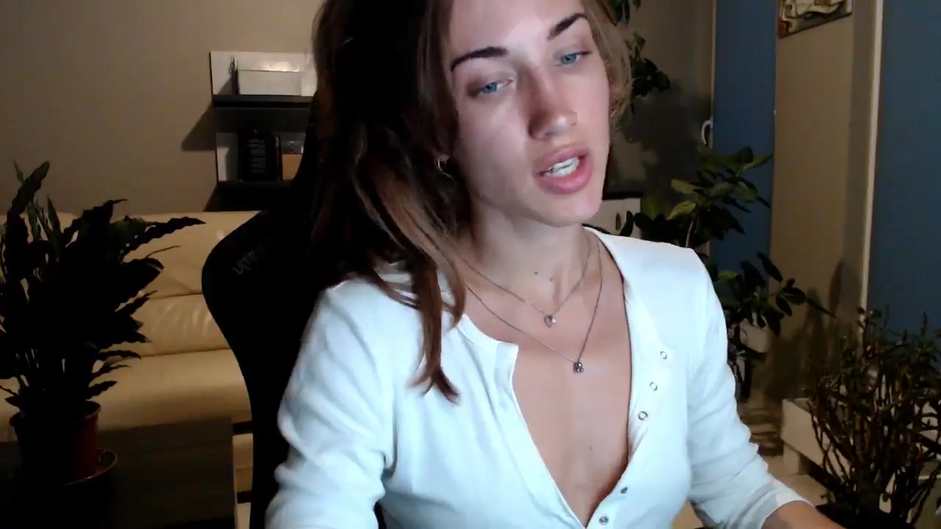 Gallery image thumbnail from GalaxyAnisia's myfreecams stream on, 07/08/2025, 19:28 image 8 of 20