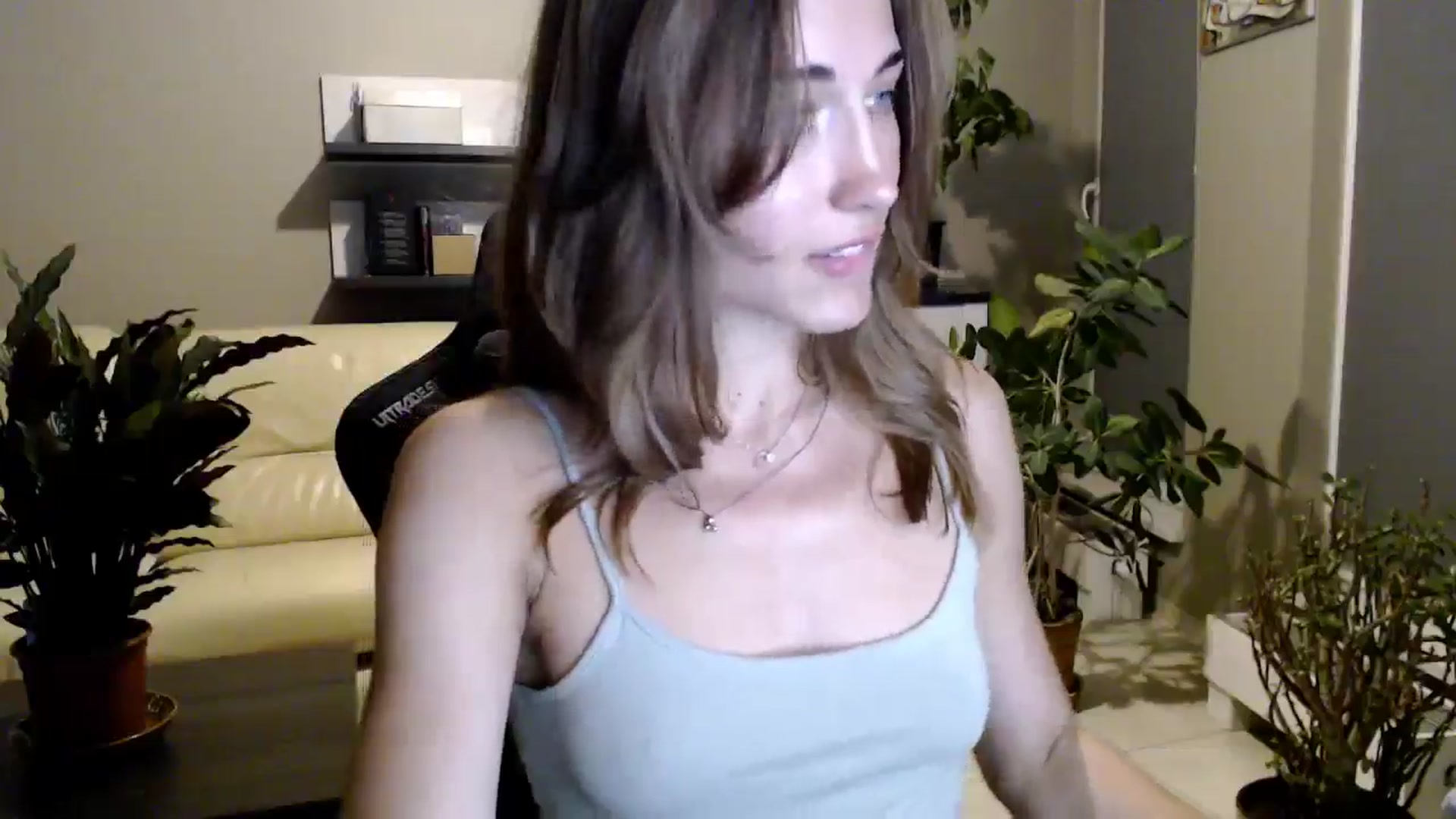Gallery image thumbnail from GalaxyAnisia's myfreecams stream on, 07/08/2025, 20:32 image 13 of 20