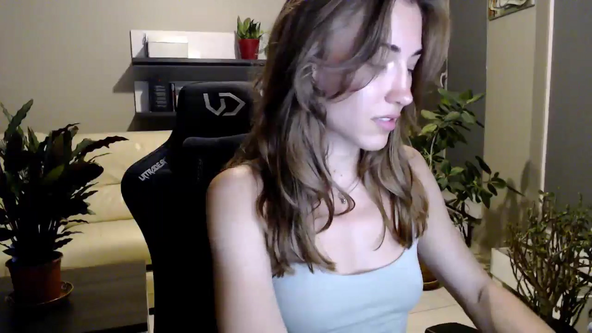 Gallery image thumbnail from GalaxyAnisia's myfreecams stream on, 07/08/2025, 20:59 image 8 of 20