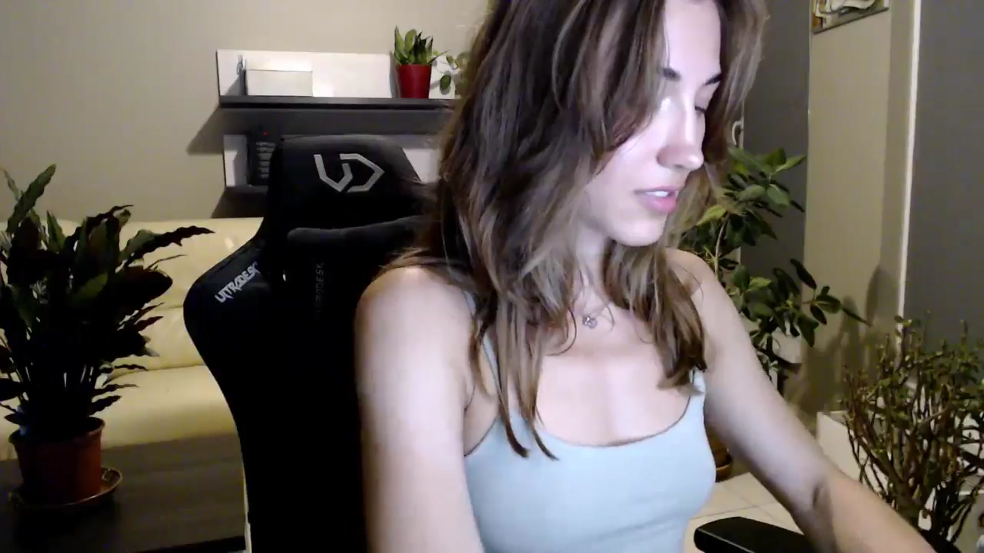 Gallery image thumbnail from GalaxyAnisia's myfreecams stream on, 07/08/2025, 20:59 image 6 of 20