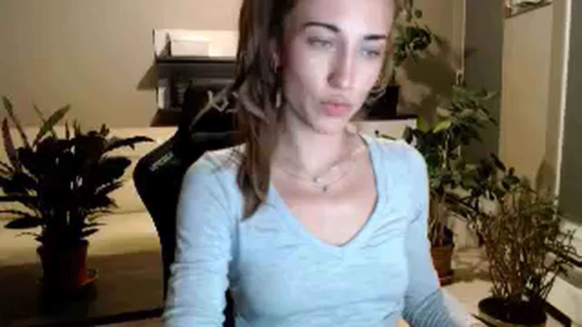 Gallery image thumbnail from GalaxyAnisia's myfreecams stream on, 07/10/2025, 24:00 image 16 of 20