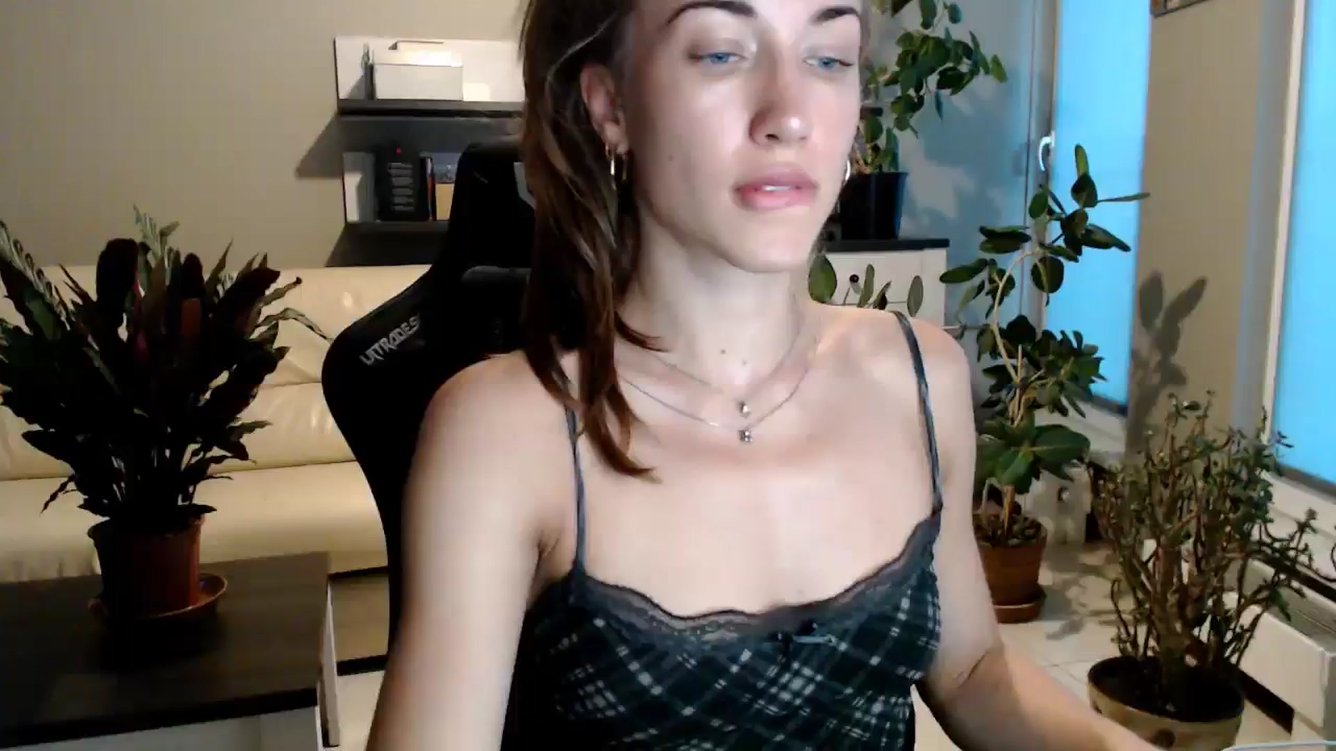 Gallery image thumbnail from GalaxyAnisia's myfreecams stream on, 07/22/2025, 18:52 image 9 of 20